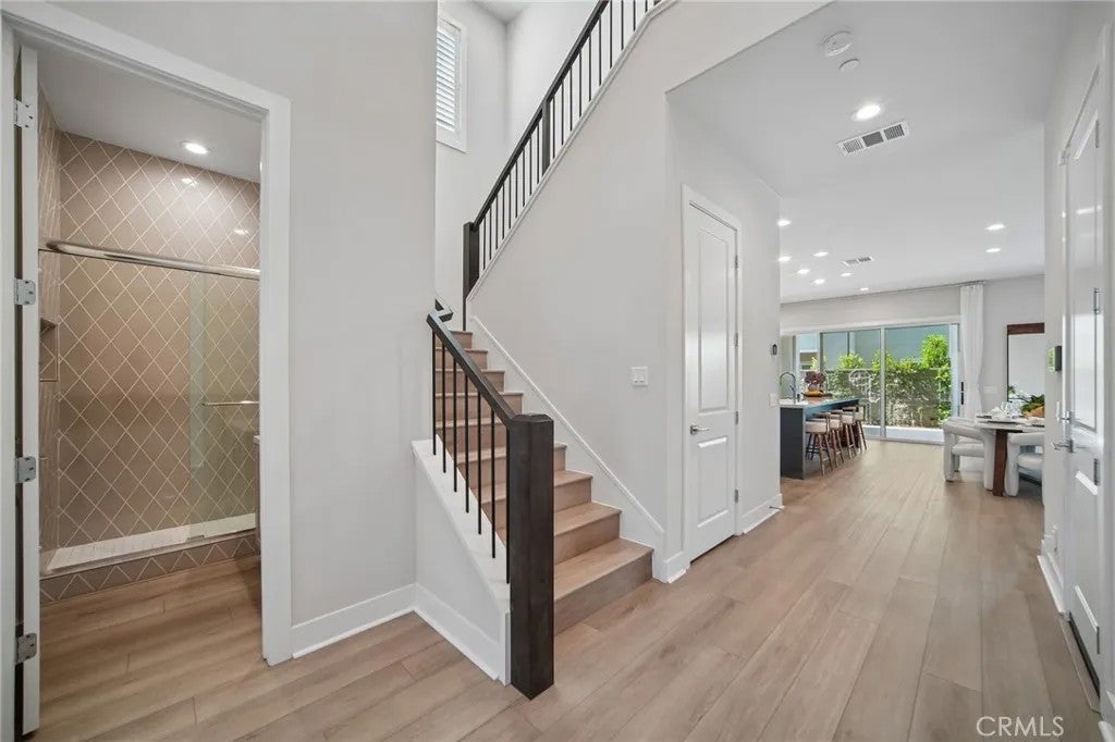 151 Mulberry