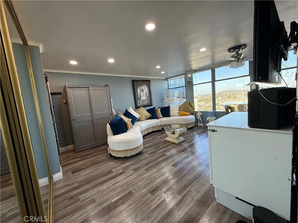 Photo of 100 Atlantic Avenue #1012, Long Beach, CA 90802 (MLS # RS26013356)