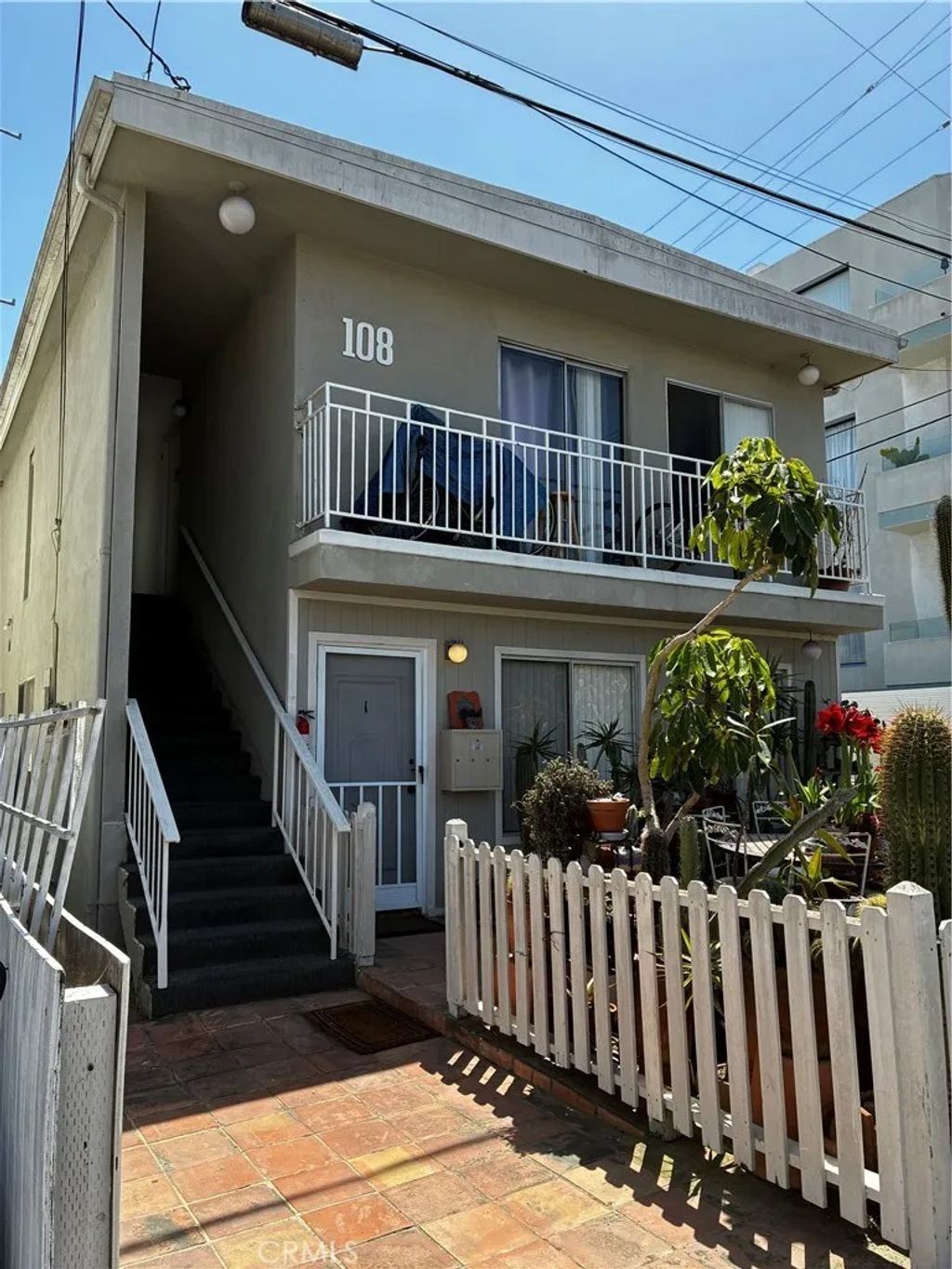 Photo of 108 Catamaran St, Marina Del Rey, CA 90292 (MLS # SB26083037)