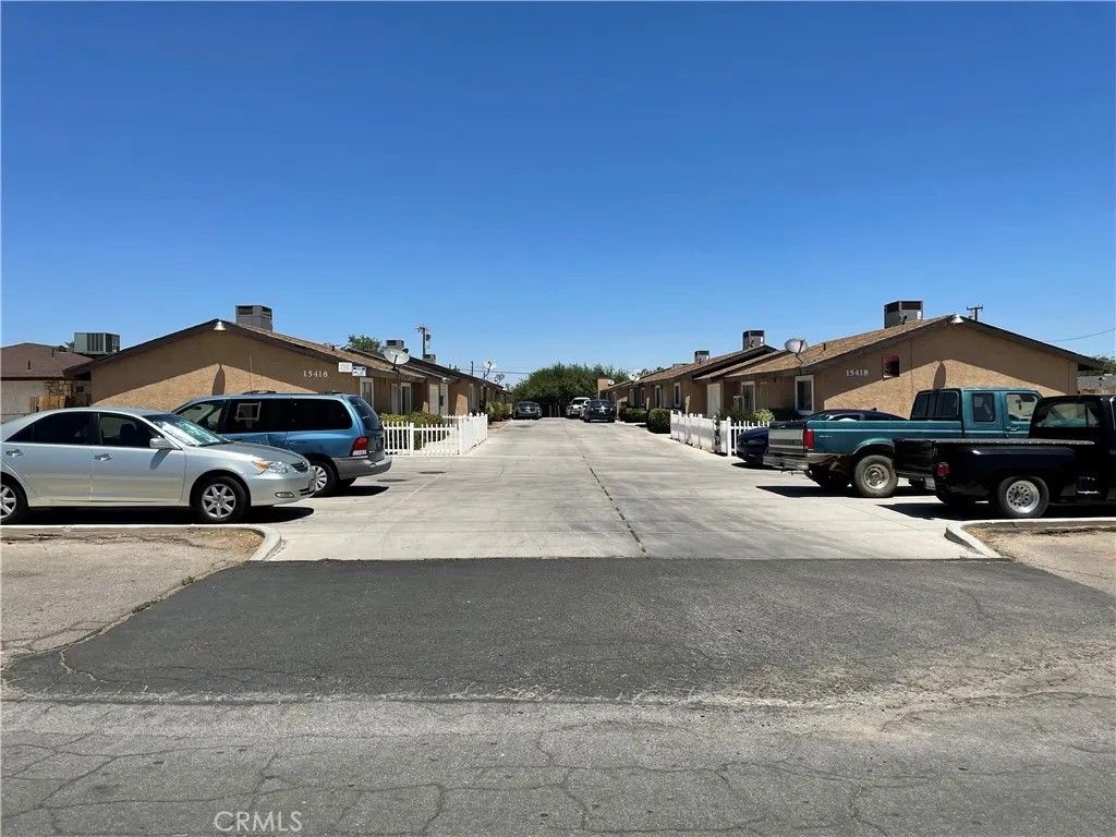 Photo of 15418 Bear Valley Road, Victorville, CA 92395 (MLS # IG26016201)