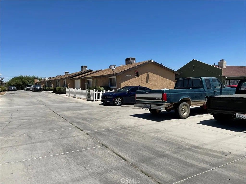 Photo of 15418 Bear Valley Road, Victorville, CA 92395 (MLS # IG26016201)