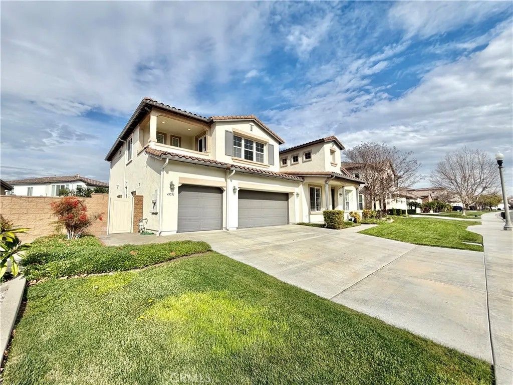 Photo of 45551 Bayberry Place, Temecula, CA 92592 (MLS # SW26016778)