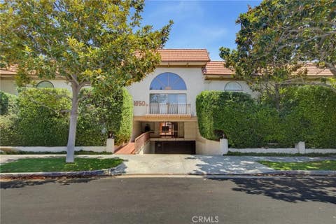 Tiny photo for 1850 Midvale Avenue #13, Los Angeles, CA 90025 (MLS # SB26171226)