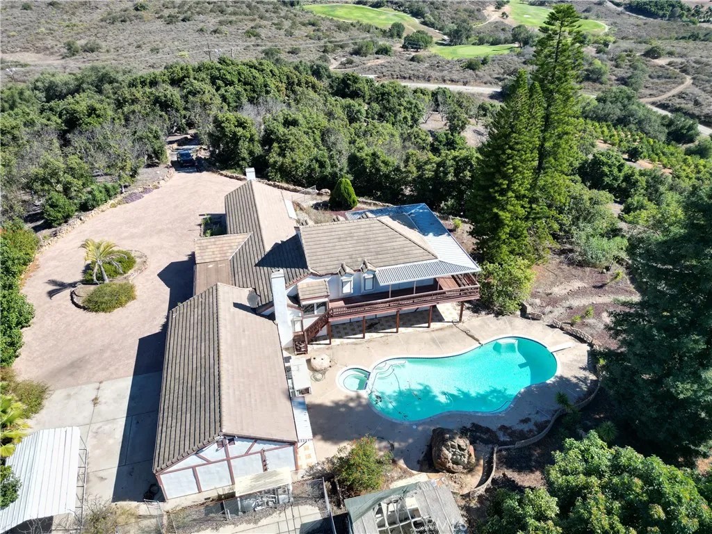44775 De Luz Rd
