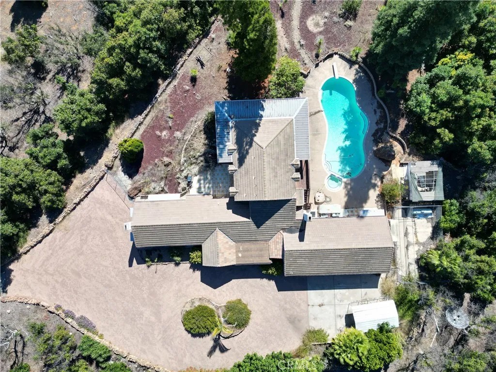 44775 De Luz Rd