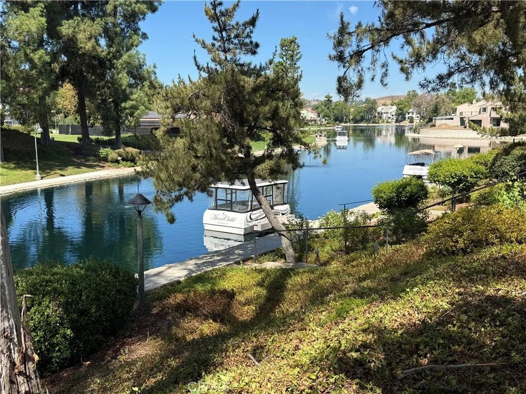 23122 Park Sorrento