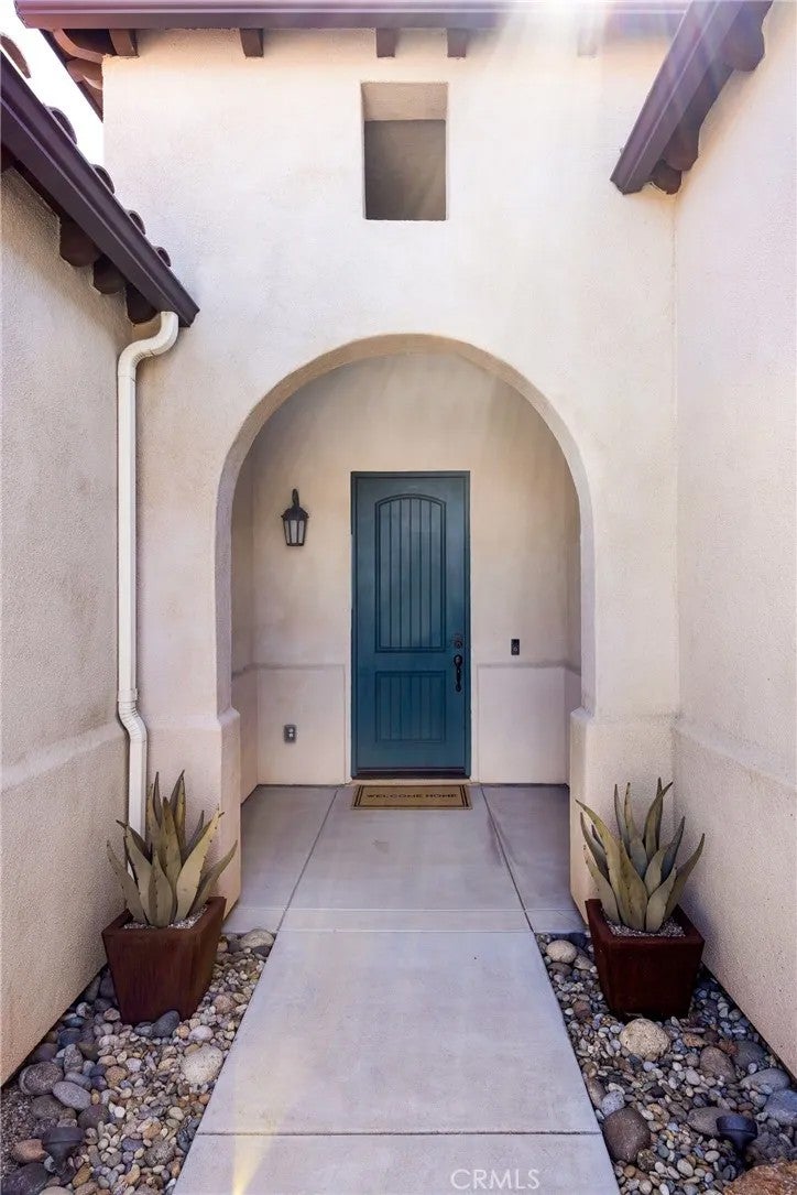 275 Waterfall Road