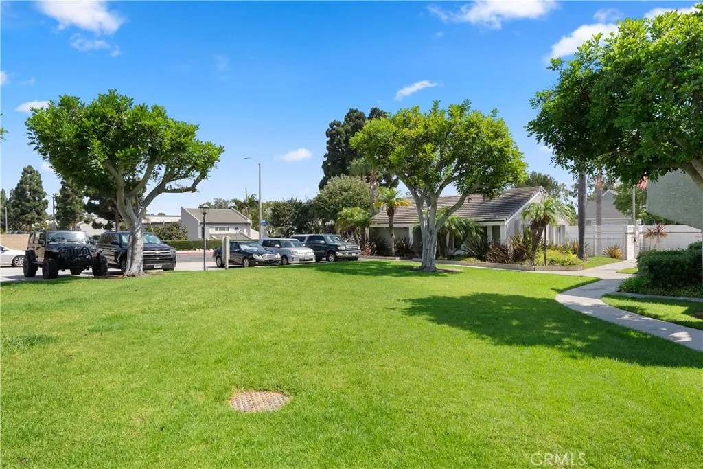 8276 Constantine Drive