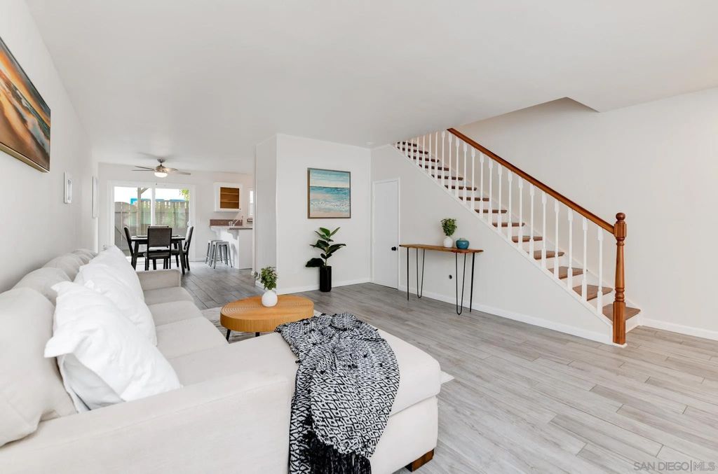 Photo of 685 Seacoast Dr, Imperial Beach, CA 91932 (MLS # 250033566)