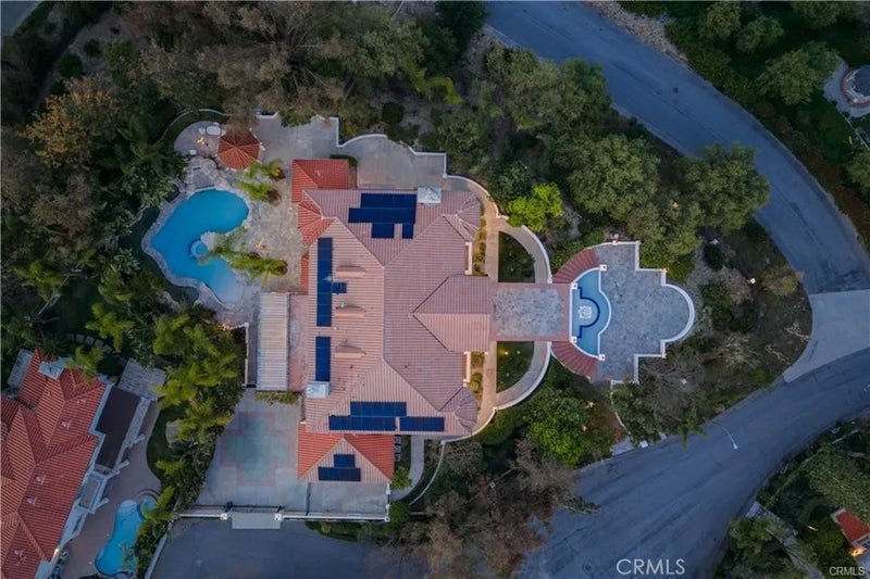 1468 Pierre Road