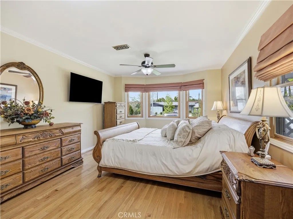 Photo of 11614 Ostrom Ave, Granada Hills, CA 91344 (MLS # SR26067975)