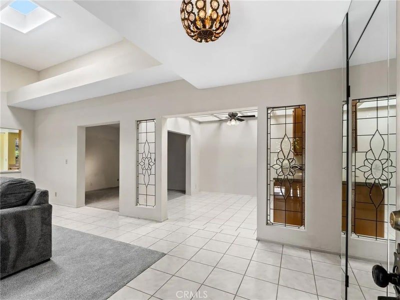 1210 Camino Del Lago