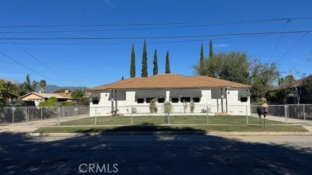 Photo of 16748 Athol St, Fontana, CA 92335 (MLS # OC26009147)