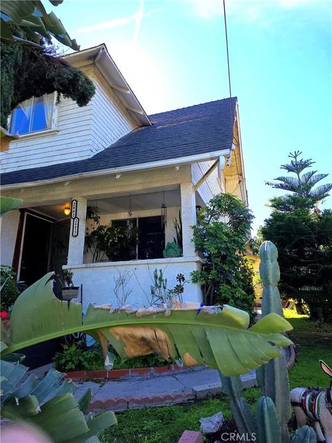 Photo of 2482 Pomeroy Ave, Los Angeles, CA 90033 (MLS # SR26044859)
