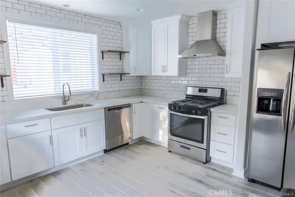 Photo of 595 VENTURA Street, Altadena, CA 91001 (MLS # WS25243239)