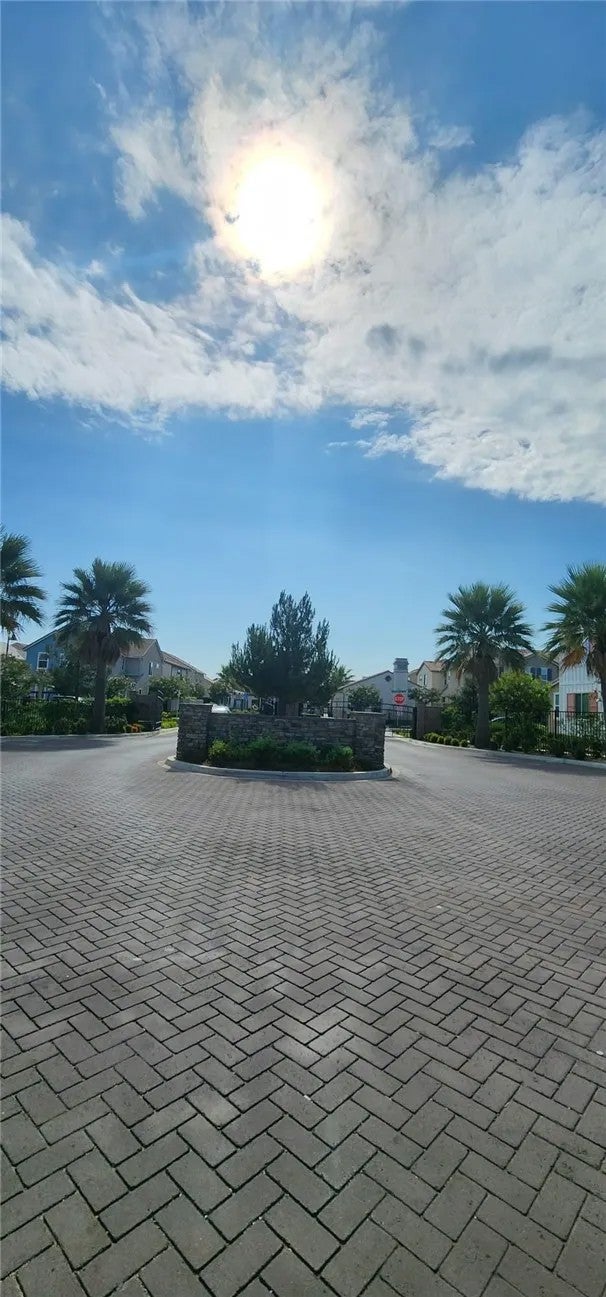 7044 Mallow dr 4