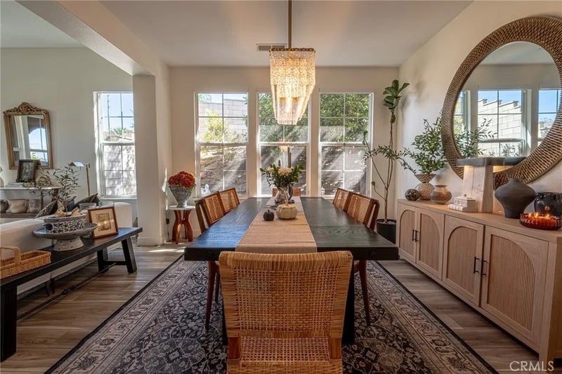 596 Hacienda Drive