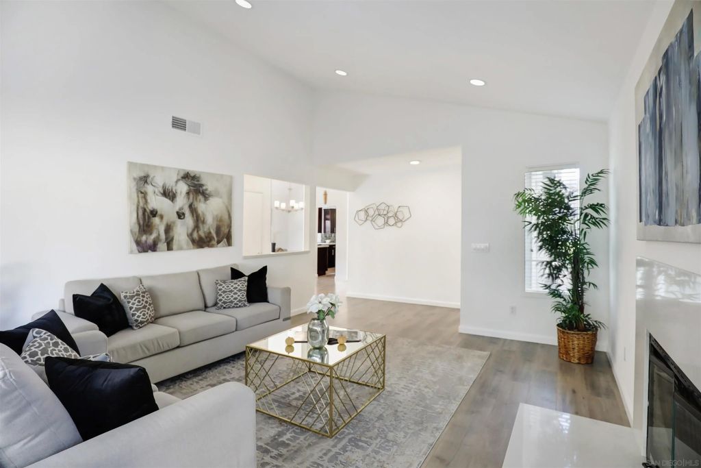 Photo of 10366 Rancho Carmel Dr, San Diego, CA 92128 (MLS # 250044200)