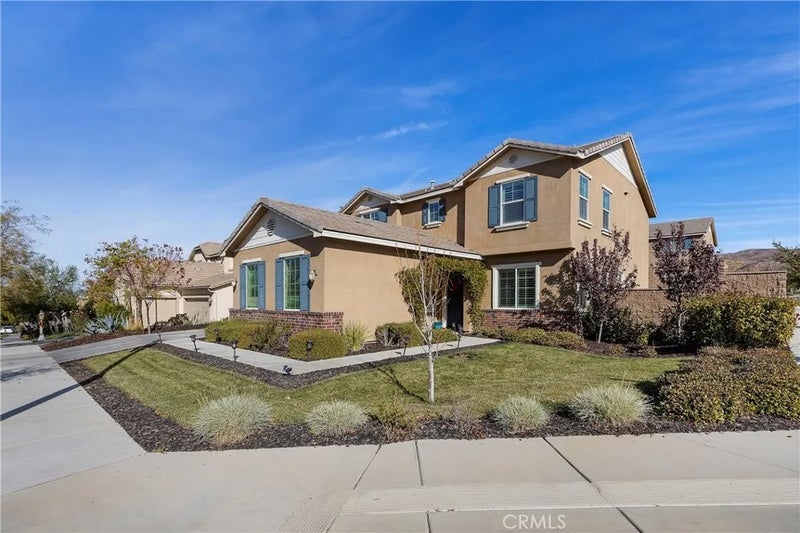25694 Red Hawk Road