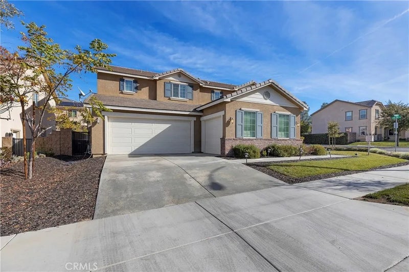 25694 Red Hawk Road