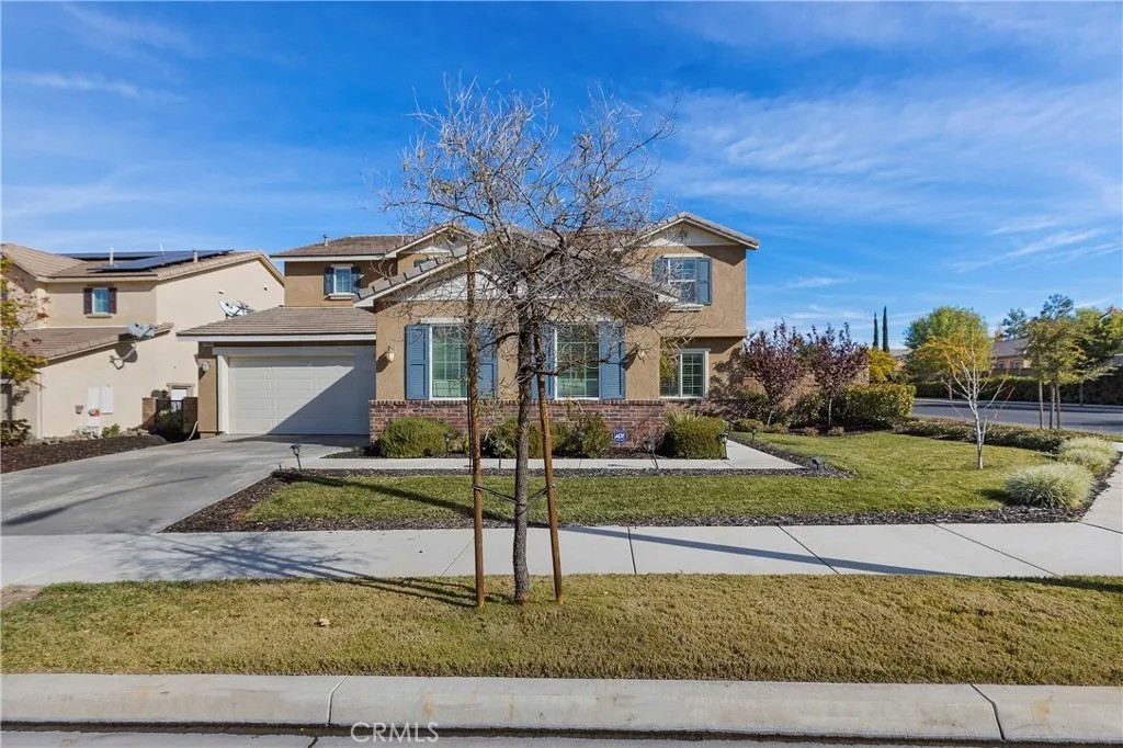 25694 Red Hawk Road