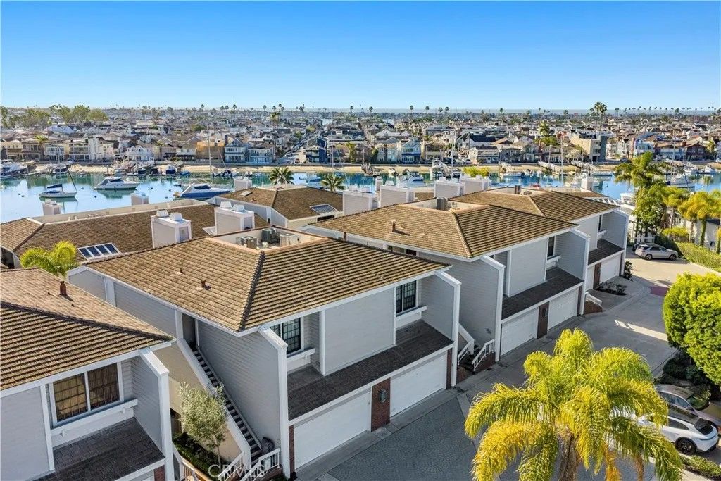 Photo of 990 Bayside Cove #609, Newport Beach, CA 92660 (MLS # NP26013985)