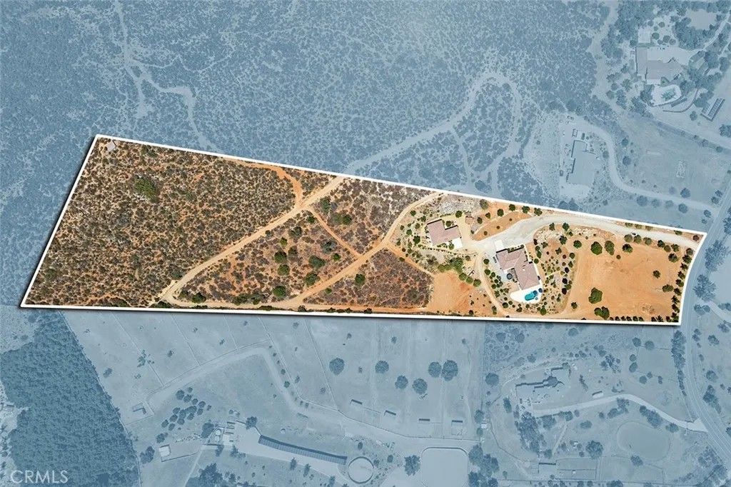 Photo of 38193 Via Huerta Rd, Murrieta, CA 92562 (MLS # SW25166855)