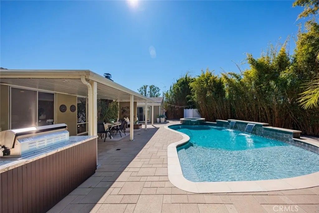 Photo of 1032 Saint John Place, North Tustin, CA 92705 (MLS # PW26048526)