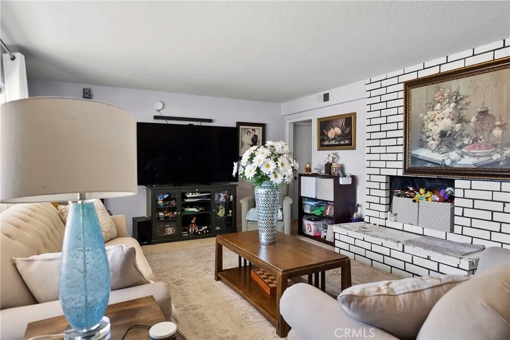 2436 Littleton