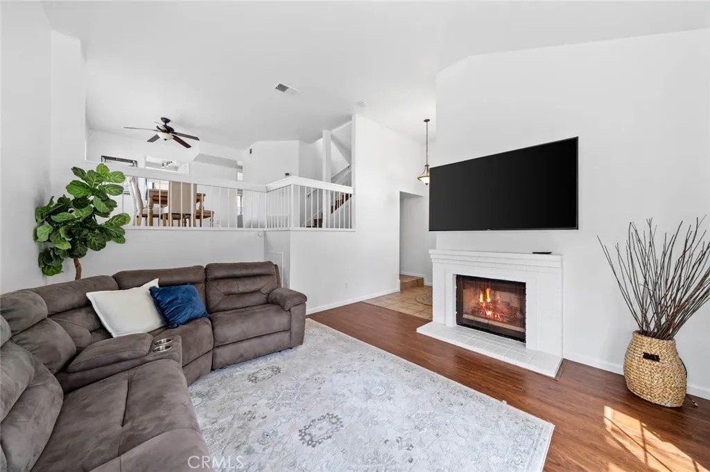 3218 Old Bridgeport Way