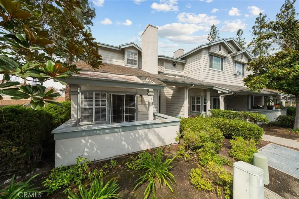 3218 Old Bridgeport Way