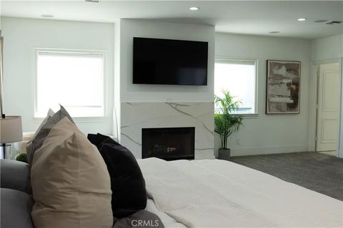 Tiny photo for 9069 Gallatin Rd, Downey, CA 90240 (MLS # DW25266951)