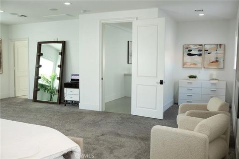 Tiny photo for 9069 Gallatin Rd, Downey, CA 90240 (MLS # DW25266951)