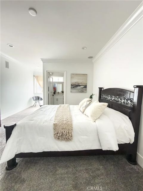 Tiny photo for 9069 Gallatin Rd, Downey, CA 90240 (MLS # DW25266951)