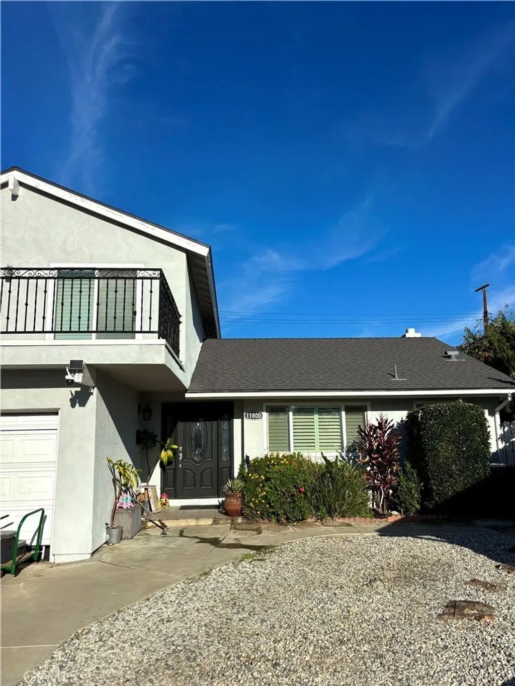 Photo of 11800 Gager St, Sylmar, CA 91342 (MLS # DW25276976)