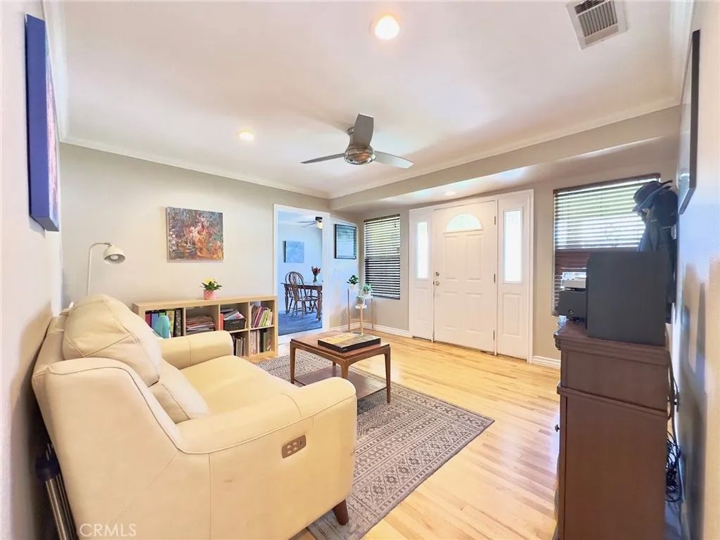 Photo of 218 Princeton Avenue, Claremont, CA 91711 (MLS # CV26057756)