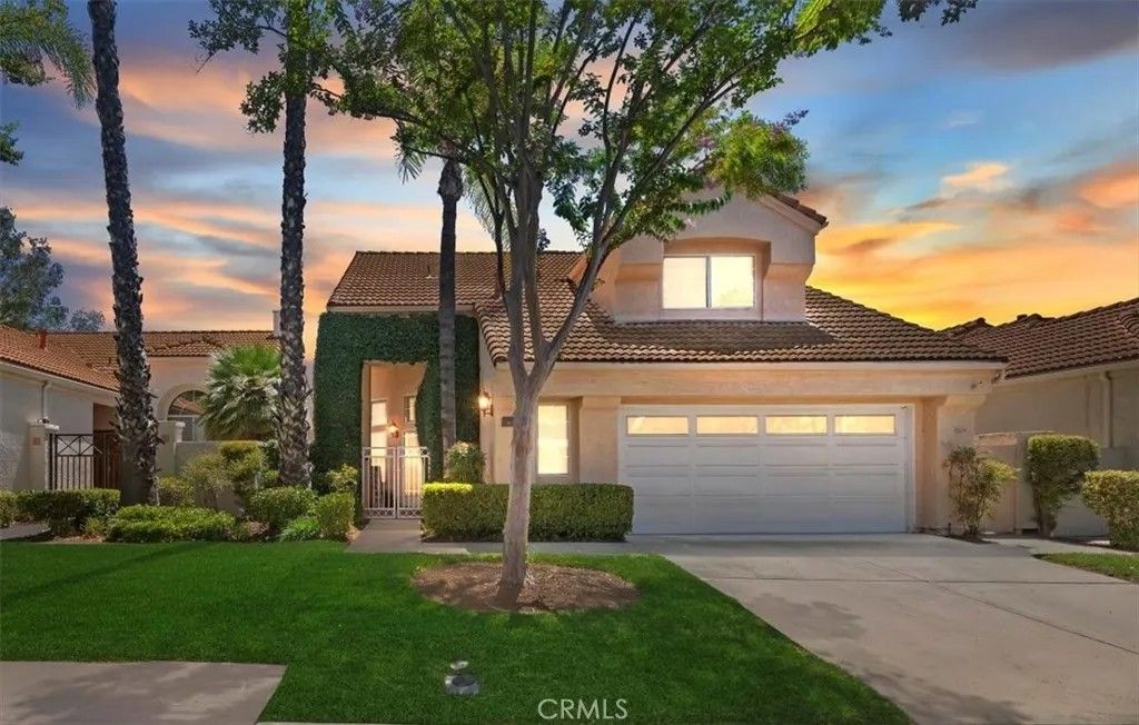 Photo of 24181 Via Prima Vera, Murrieta, CA 92562 (MLS # SW25177044)