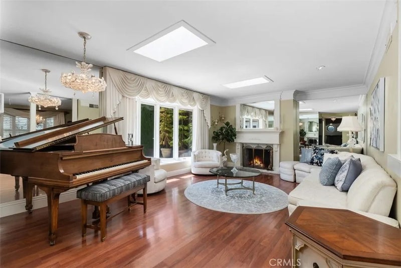 6212 Gumm Drive