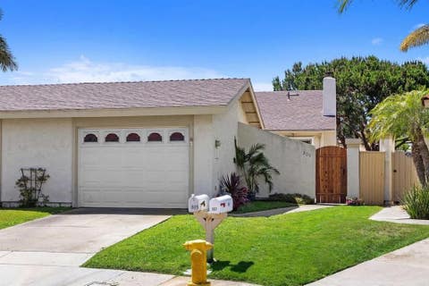 Photo of 809 Caminito del Reposo, Carlsbad, CA 92011 (MLS # NDP2606816)