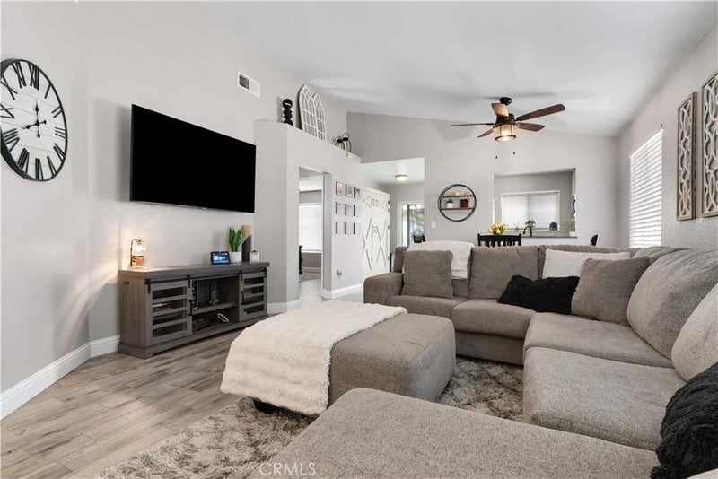 3927 Park View