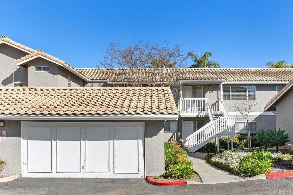Photo of 1330 Palomar Place #7, Vista, CA 92084 (MLS # NDP2601928)