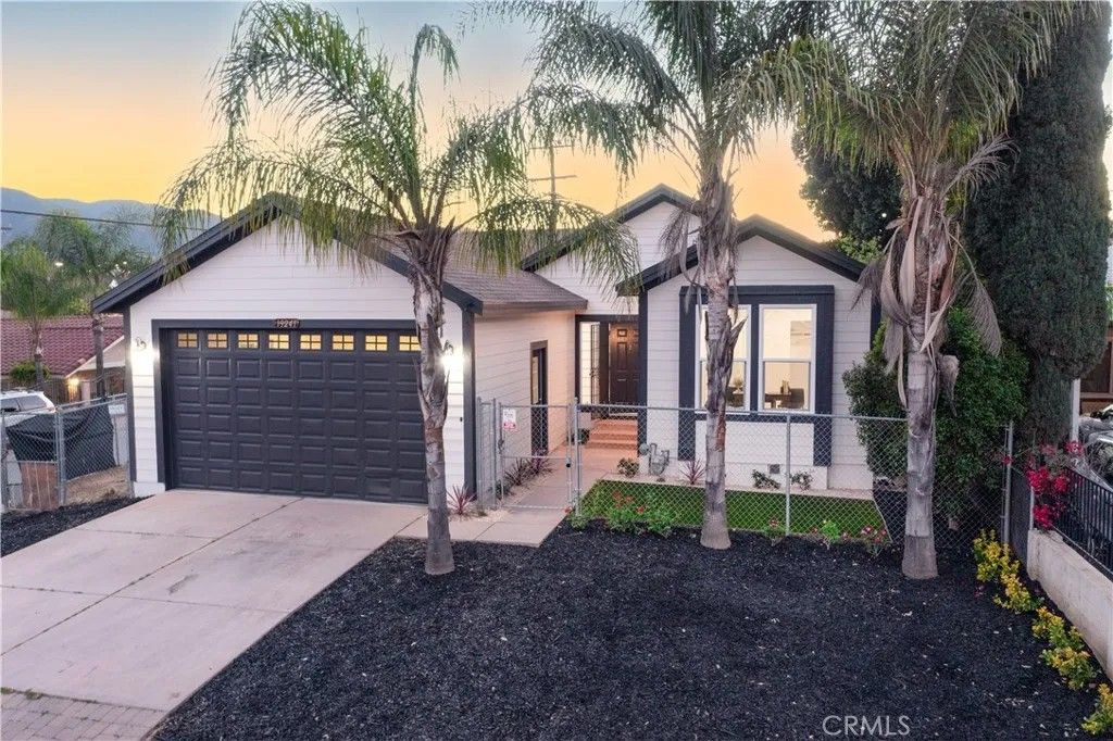 Photo of 19241 Envoy Avenue, Corona, CA 92881 (MLS # CV26053037)