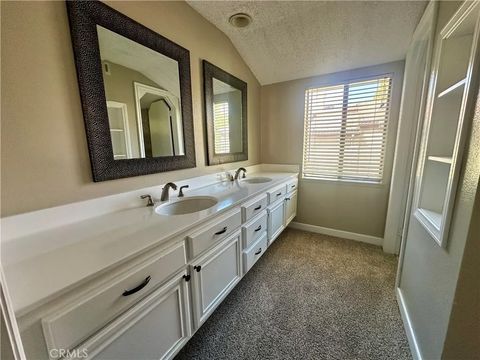 Tiny photo for 2425 Chandler Ave #4, Simi Valley, CA 90365 (MLS # AR25239673)