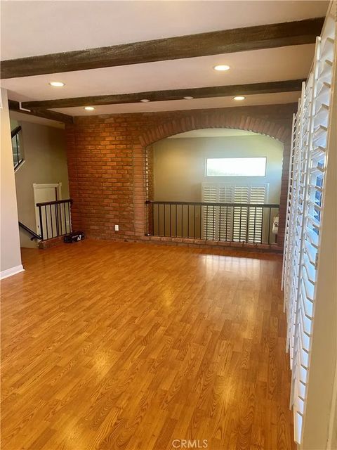 Tiny photo for 2425 Chandler Ave #4, Simi Valley, CA 90365 (MLS # AR25239673)