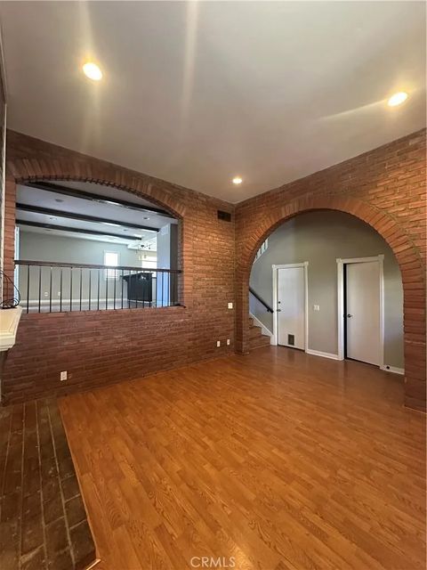 Tiny photo for 2425 Chandler Ave #4, Simi Valley, CA 90365 (MLS # AR25239673)