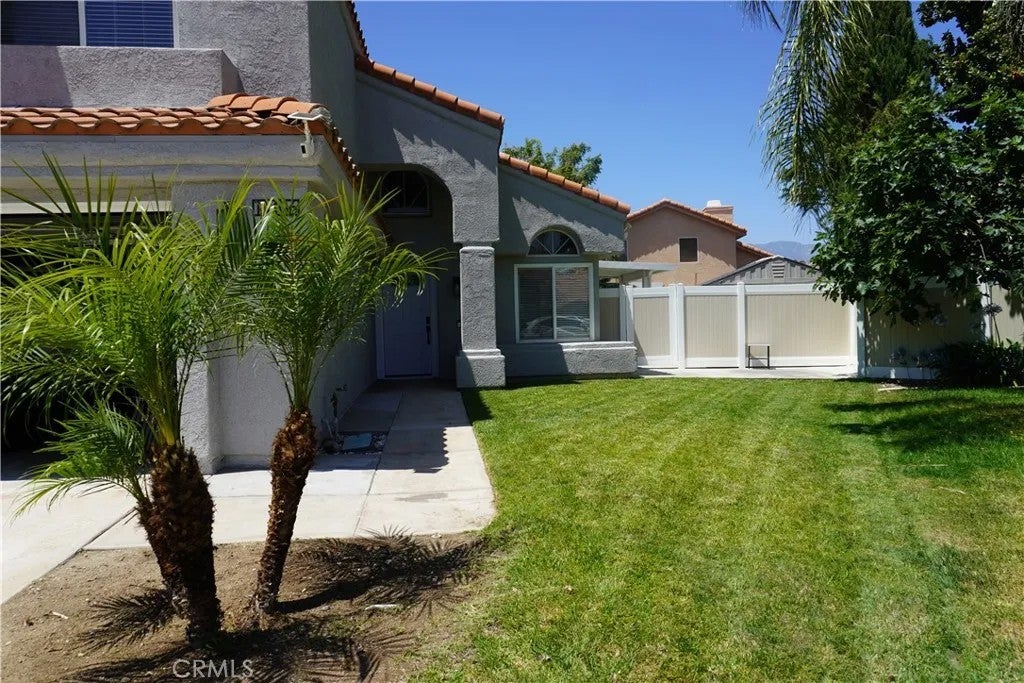 Photo of 10406 Sandstone Court, Mentone, CA 92359 (MLS # CV26127242)
