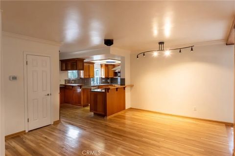 Tiny photo for 2007 W 180th Place Place, Torrance, CA 90504 (MLS # SB25215196)