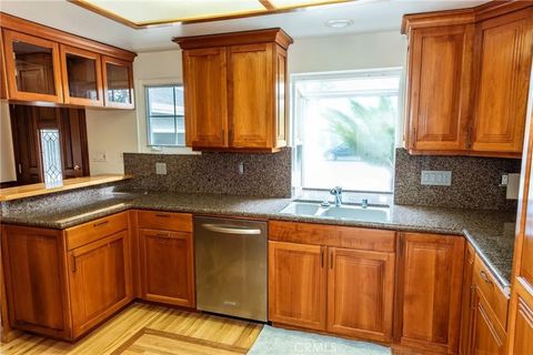 Tiny photo for 2007 W 180th Place Place, Torrance, CA 90504 (MLS # SB25215196)