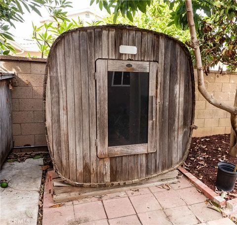 Tiny photo for 2007 W 180th Place Place, Torrance, CA 90504 (MLS # SB25215196)