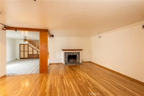 Tiny photo for 2007 W 180th Place Place, Torrance, CA 90504 (MLS # SB25215196)